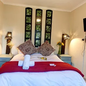 strand-guesthouse.hotels-capetown.com/