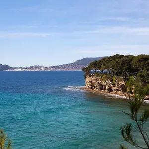 Corniche Du Liouquet 3* La Ciotat